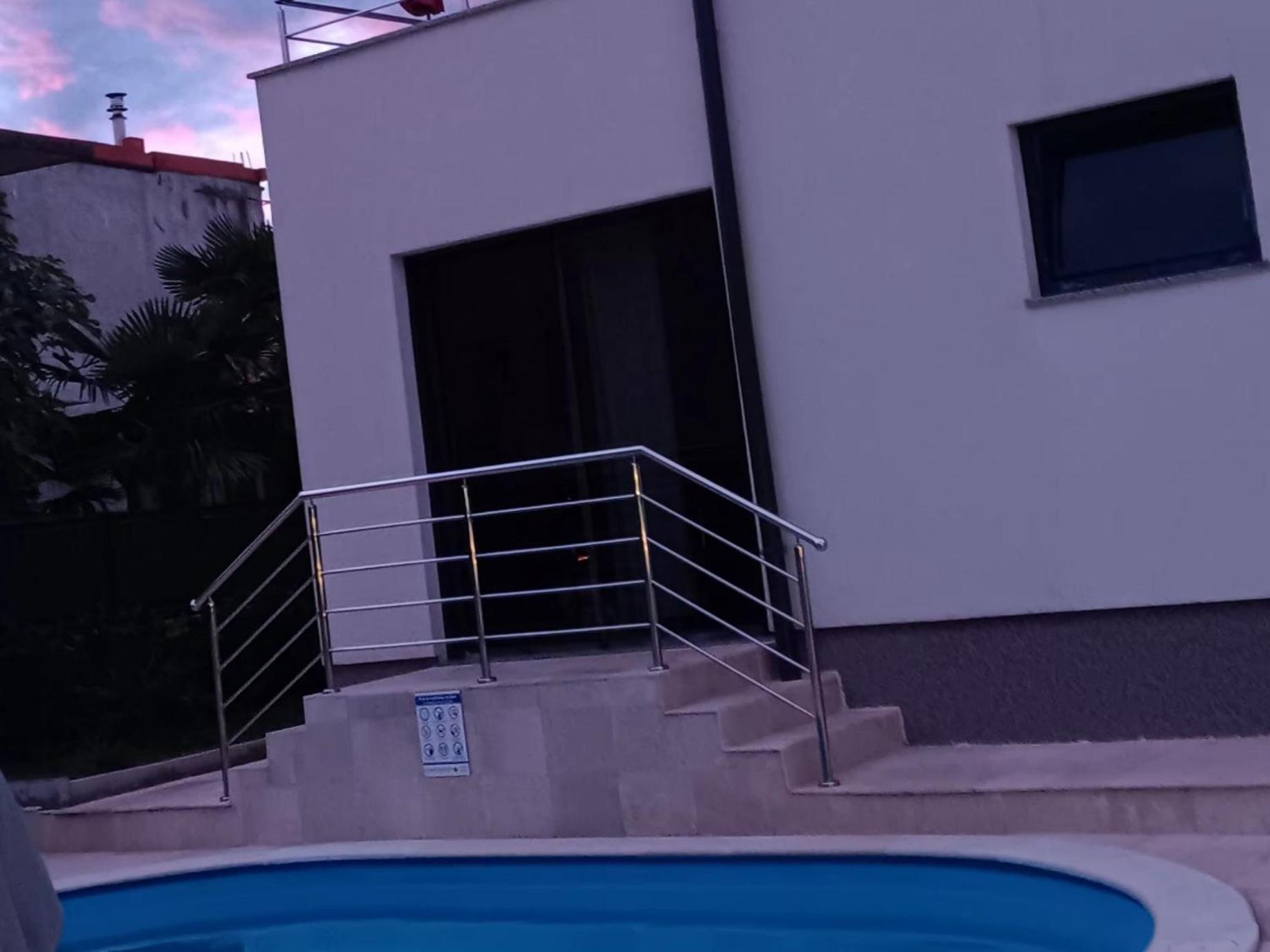 Apartmán Iggy Malinska Pokoj fotografie